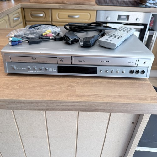 Toshiba dvd vcr - toshiba, vhs